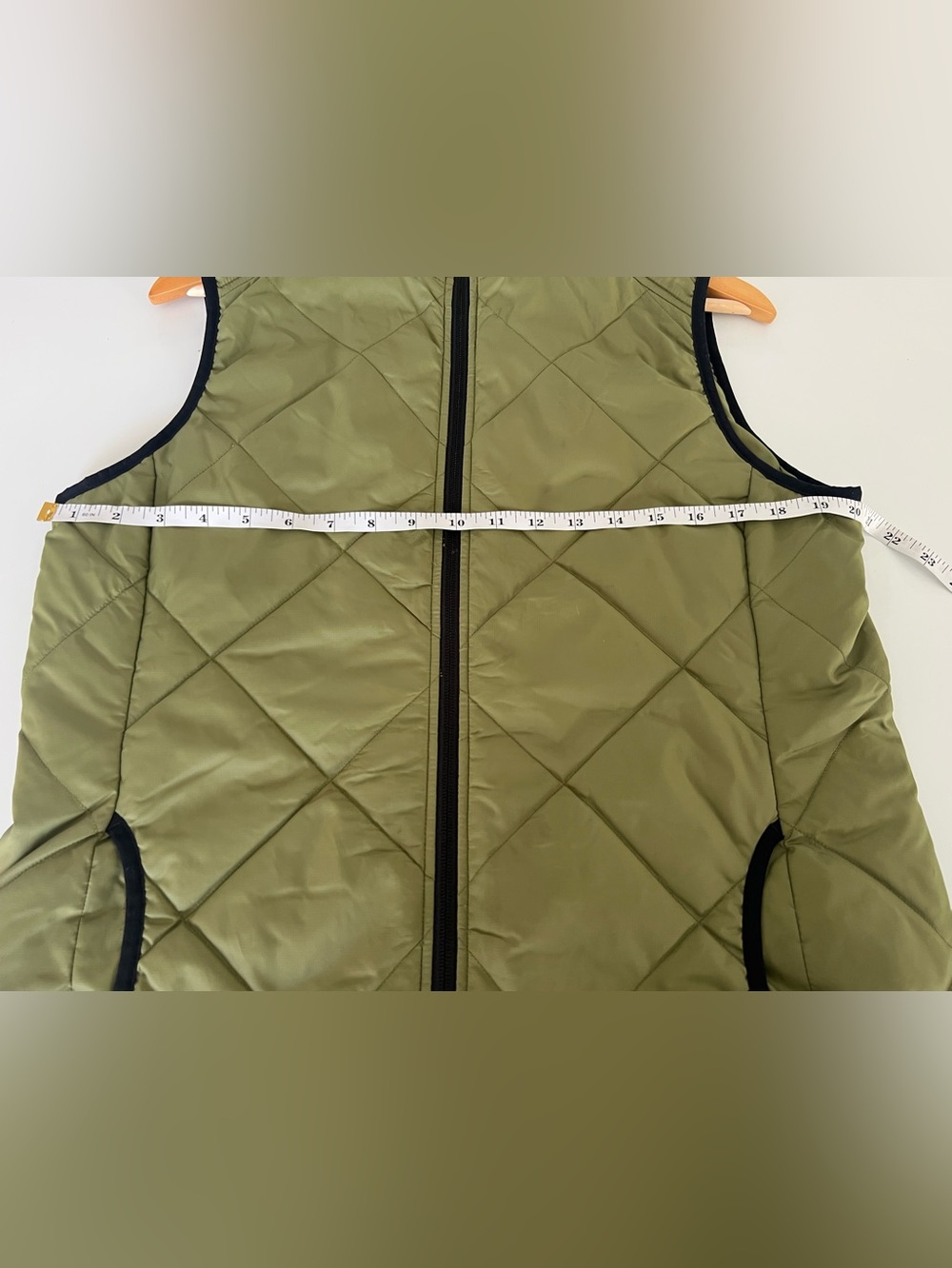 Quilted Olive Green LadiesVest - Sleeveless Jacket - Picture 7 of 7